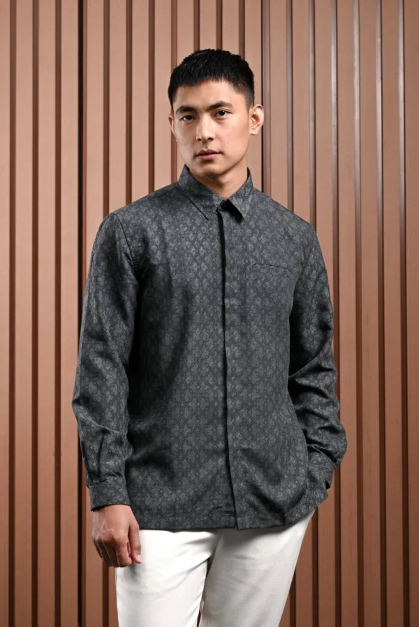 Awenasa Pointed Collar Long Sleeve Shirt - Gambar 2