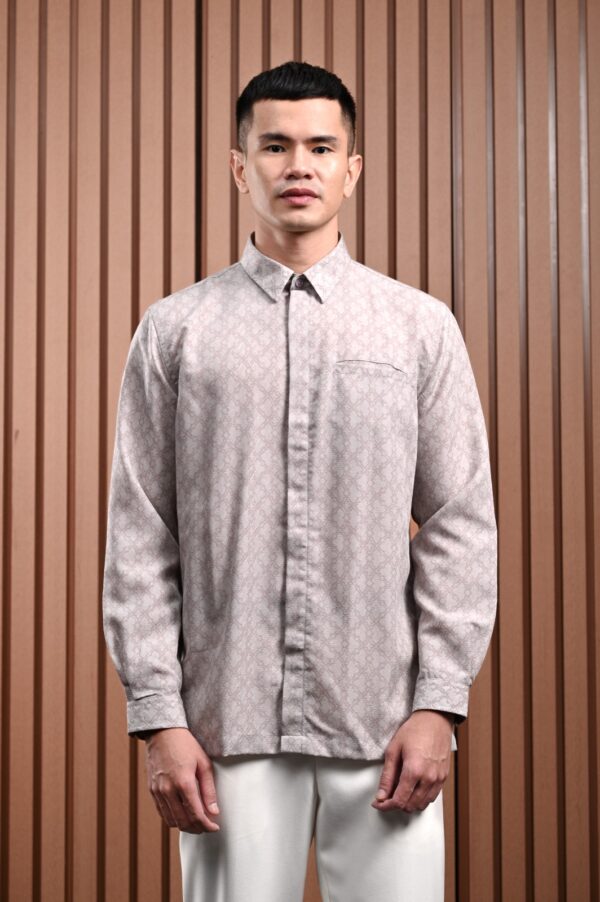 Awenasa Pointed Collar Long Sleeve Shirt - Gambar 4