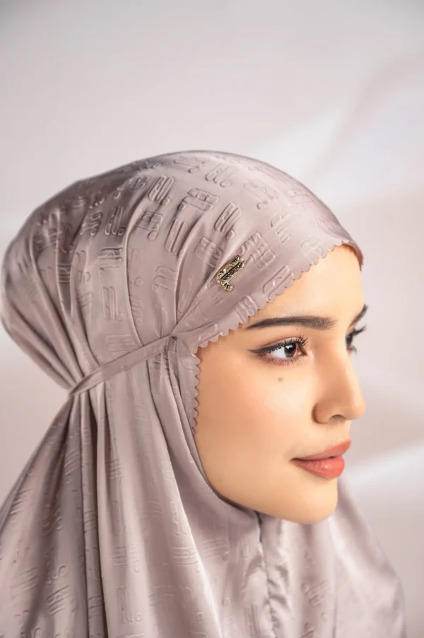 LUSTRE PRAYER SET BLUSH - Gambar 4