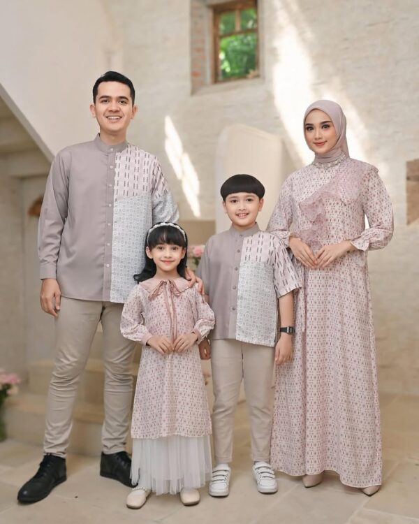 FAMILY SET KODE PINK