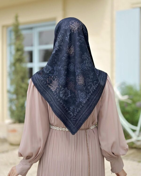 GARDENIA SCARF PEONY - Gambar 4