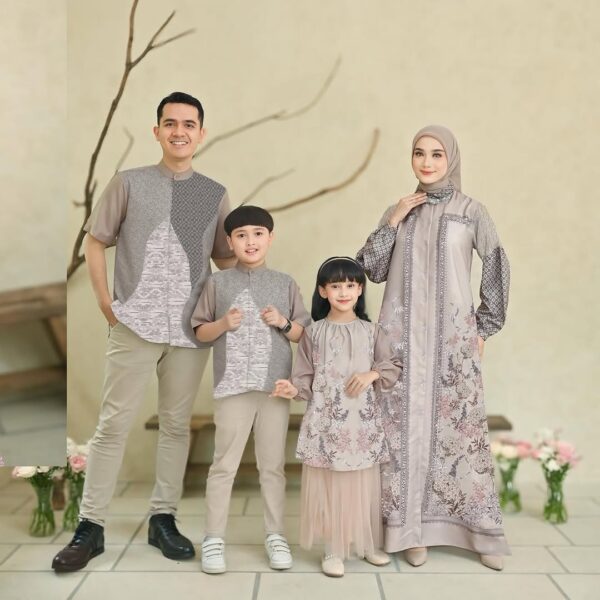 HAGIA SERIES KHAKI WOOD